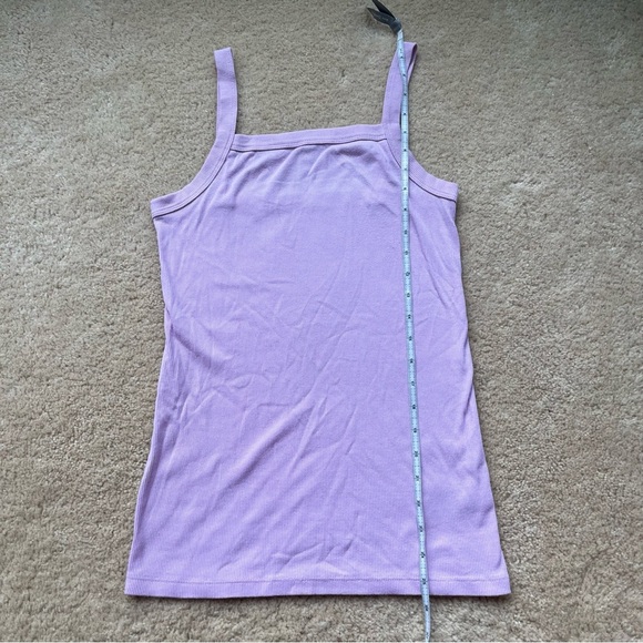 Old Navy Women’s Orchid Pink Basic Slim Fit Ribbed Tank Top - M - EUC - Stretch - Picture 5 of 6